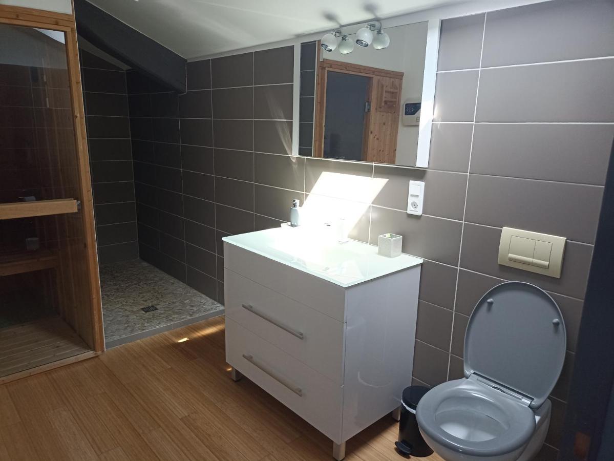 Suite lumineuse Livinhac-le-Haut Exterior foto